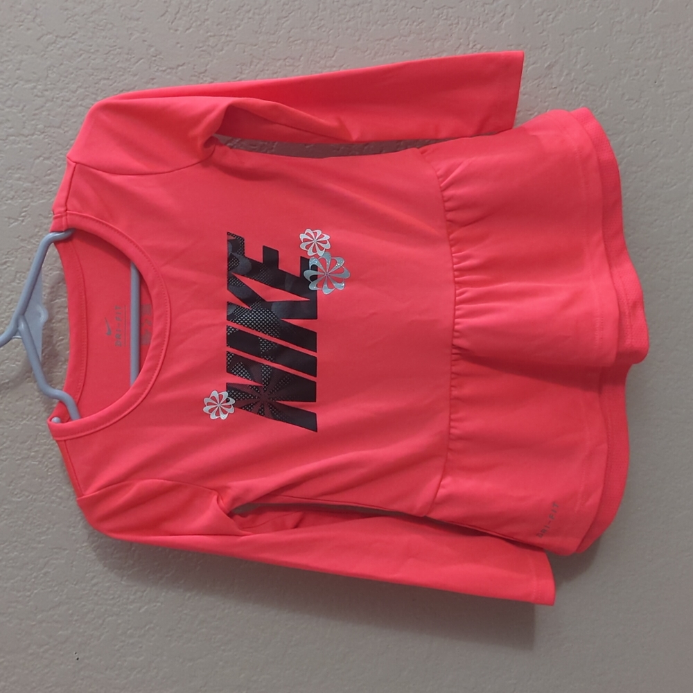 Pink Nike Dry Fit